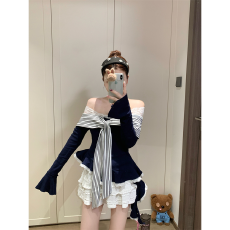批发原版1:1【210克3x1德绒】纯欲蕾丝一字肩喇叭袖上衣女秋季长袖<b class='q'>T</b><b class='q'>恤</b>
