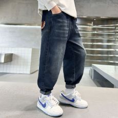 批发儿童牛仔裤裤子童装休闲男孩宽松中大童韩版<b class='q'>春</b>秋款男童牛仔长裤