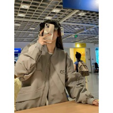 批发美式街头棒球服<b class='q'>外套</b>男女春秋设计感宽松情侣不规则铁标飞行员夹克