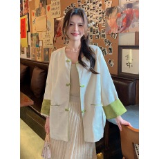 批发新中式国风盘扣外套女短款2025春<b class='q'>秋</b>季新款高端气质提花小香风上衣