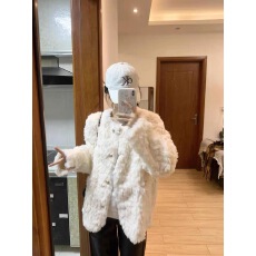 批发超好看羊羔毛外套女冬季2025新款高级感小个子加厚夹棉羊羔绒棉服