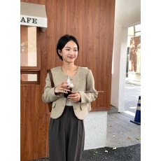 批发<b class='q'>新款</b>气质名媛香风<b class='q'>外套</b>圆领短<b class='q'>外套</b>上衣短款小个子西装复古秋季法式