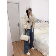 批发独特超好看<b class='q'>棒球</b>服<b class='q'>外套</b>女春秋2025新款美式慵懒chic短款宽