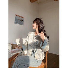 批发新中式国风短款蓝色蝴蝶提花外套2025秋季新款超好看气质百搭上衣