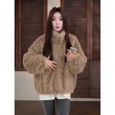 批发原版加厚夹棉 有内里 轻奢感环保毛仿皮草保暖毛绒外套女宽松外套