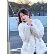 批发超好看羊羔毛外套女冬季2025新款高级感小个子加厚夹棉羊羔绒棉服