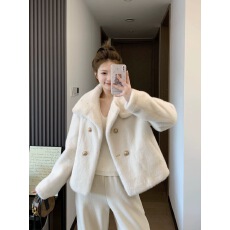 批发2025年冬季新款双排扣英伦风立领仿水貂绒加厚宽松仿皮草外套女