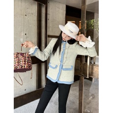 批发小香风<b class='q'>西装</b>外套女春秋款设计感小众美式复古高级感chic港风上衣潮