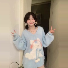 批发软糯水貂绒厚毛衣女外穿宽松挂脖系带针织衫少女甜美猫咪上衣秋冬