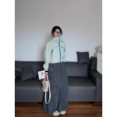 批发超好看冲锋衣女款2025新款春秋小个子短款防风高级感连帽夹克外套