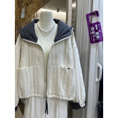 批发复古连帽压格拼接短外套女<b class='q'>欧洲站</b>2025秋装<b class='q'>新款</b>欧货时尚夹克上衣潮