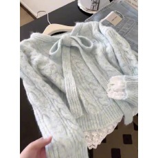 批发蕾丝拼接假两件系带蝴蝶结蓝色毛衣女秋冬高级感针织韩系穿搭