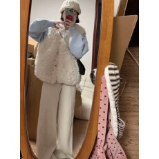 批发温柔风甜美羊羔毛马甲背心女冬季叠穿毛绒绒软糯宽松学院风外套