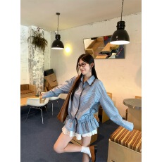 批发韩系设计感撞色<b class='q'>条纹</b>长袖衬衫上衣女秋冬小众别致宽松气质衬衣外套