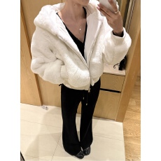 批发短款仿兔毛绒皮草外套女2026年冬季加厚棉服小个子毛茸茸连帽卫衣