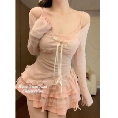 批发甜辣纯欲芭蕾风显瘦收腰连衣裙女2025春夏新款上衣两件<b class='q'>套装</b>蛋糕裙