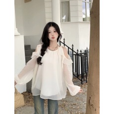 批发法式挂脖露肩挖肩灯笼袖长袖上衣女秋季设计感小众荷叶边雪纺衬衫