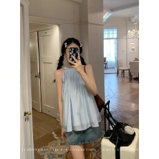 批发韩系甜美蓝色露肩无袖吊带背心女夏季外穿设计感小众宽松挂脖上衣
