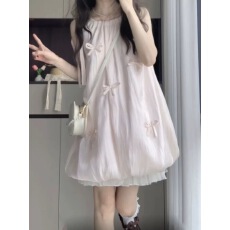 批发<b class='q'>夏</b>日绝美2025新款设计感漂亮独特花苞粉色吊带<b class='q'>连衣裙</b>子女<b class='q'>夏</b>季短裙