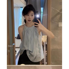 批发韩系甜美蓝色露肩无袖吊带背心女夏季外穿设计感小众宽松挂脖上衣