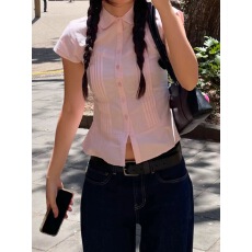 批发韩系正肩短袖<b class='q'>衬衫</b>女夏季<b class='q'>T</b><b class='q'>恤</b>设计感小众日系宽松纽扣收腰短款上衣