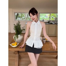批发设计感蕾丝拼接露背无袖衬衫女夏季2025新款收腰显瘦短款翻领上衣