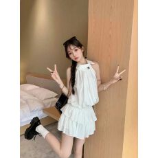 批发法式高级感白色无袖挂脖衬衫女<b class='q'>装</b>夏季韩系设计感小众宽松无袖上衣