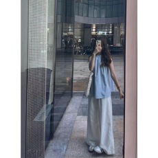 批发法式甜美背心女<b class='q'>装</b>夏季外穿小众蓝色衬衫气质挂脖吊带宽松无袖上衣