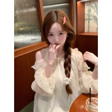 批发法式挂脖露肩挖肩灯笼袖<b class='q'>长袖</b>上衣女秋季设计感小众荷叶边雪纺衬衫