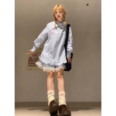 批发蓝色条纹衬衫<b class='q'>连衣裙</b>子女初夏2025年新款小个子花边娃娃领短裙夏季