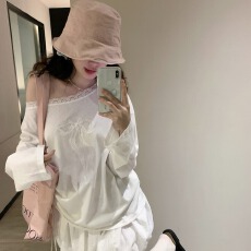 批发已出货 纯白恋语蝴蝶结蕾丝露肩防晒罩衫<b class='q'>长袖</b>T恤女夏纯欲宽松上衣