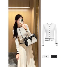 批发已出货小香风撞色针织<b class='q'>开衫</b>女2025初早秋新款韩系穿搭毛衣修身上衣