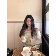 批发已出货 复古设计感一字领针织毛衣女韩系千金名媛气质温柔风上衣