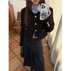 已出货 小个子香风黑色外套女早初秋新款厚高级感设计感短款上衣