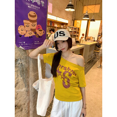 批发已出货 40支纯棉美式字母辣妹风斜领T恤秋季露肩显瘦上衣<b class='q'>街头</b>风女