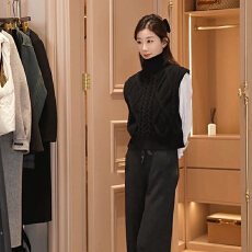 批发已出货 秋冬叠穿针织<b class='q'>毛衣</b>马甲背心外搭小香风马夹短款双面穿<b class='q'>女</b>款