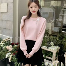 批发已出货 秋冬韩版百搭时尚立体花钉珠北极绒针织百搭长袖上衣女