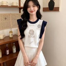 批发已出货新款设计感甜美小香风撞色<b class='q'>山茶花</b>烫钻针织套头上衣