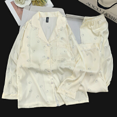 批发2025年秋春季开衫冰雪丝带胸垫女士<b class='q'>睡衣</b>卡通简约休闲高质量家居服