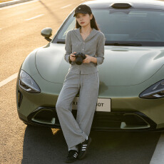 批发运动<b class='q'>套装</b>女春新款欧货时尚洋气减龄开衫连帽卫衣阔腿<b class='q'>裤</b><b class='q'>两件套</b>显瘦