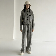 批发<b class='q'>韩版</b>时尚潮流<b class='q'>套装</b>女春新款个性简约立领纽扣条纹卫衣阔腿裤两件套