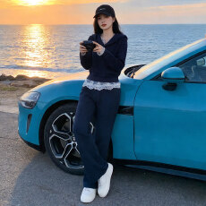 批发欧货时尚休闲运动套装女秋季连帽卫衣内搭蕾丝背心阔腿裤三件套潮