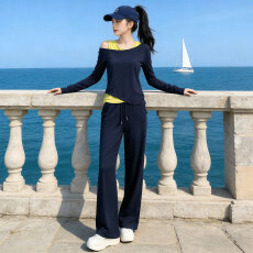 批发极简风时尚减龄套装女春季新款撞色露肩真两件上衣阔腿长裤三件套