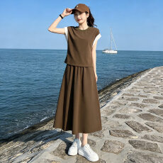 批发女夏季<b class='q'>新款</b>休闲减龄撞色短袖套装气质显瘦高腰开叉半身裙两件套潮