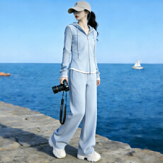 批发设计高级感休闲运动套装女春季新款撞色拼接连帽<b class='q'>卫衣</b>直筒裤两件套