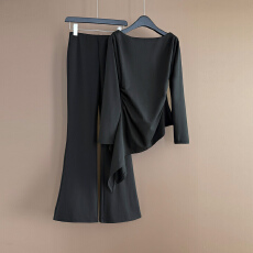 批发时尚网红爆款<b class='q'>套装</b><b class='q'>女</b>春季新款修身圆领不规则长袖上衣微喇裤两件套