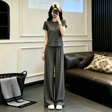 批发女夏季新款时尚休闲<b class='q'>套装</b>欧货圆领<b class='q'>条纹</b>短袖上衣高腰阔腿长裤两件套
