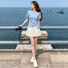 批发网红爆款时尚<b class='q'>套装</b>女夏新款圆领压褶侧绑带晕染上衣蕾丝短裤两件套