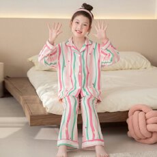批发黛琳芬8-L码秋冬德绒卡通翻领开衫款男<b class='q'>女</b><b class='q'>童</b>睡衣保暖家居服外穿