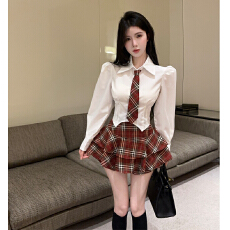 批发甜美纯欲套装秋季学院风衬衣jk制服红格子裙裤短款减龄两件套女